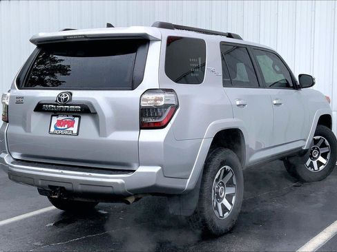Used 2023 Toyota 4Runner TRD Off-Road Premium AWD/4WD image 11