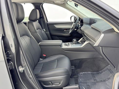 Used 2024 MAZDA CX-90 3.3 Turbo w/ Preferred Package image 15