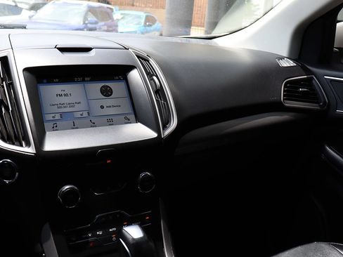 Used 2018 Ford Edge SEL w/ Equipment Group 201A FWD image 43