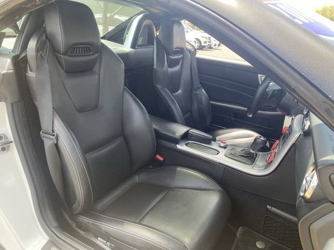 Used 2014 Mercedes-Benz SLK 350 image 11