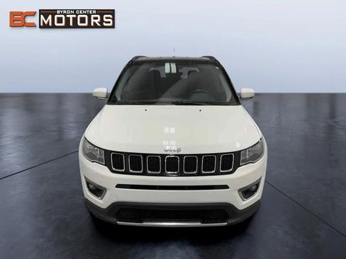 Used 2018 Jeep Compass Limited w/ Navigation Group image 8