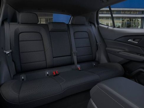 New 2026 Chevrolet Equinox EV LT w/ Comfort Package AWD/4WD image 17