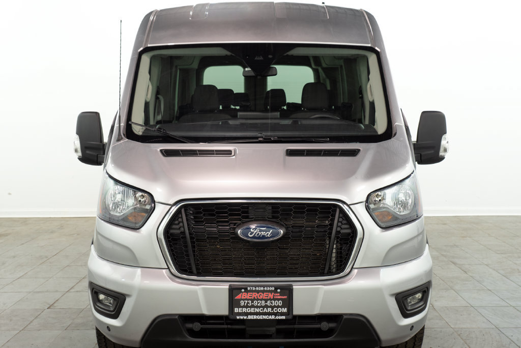 Used 2025 Ford Transit 350 XLT RWD image 2