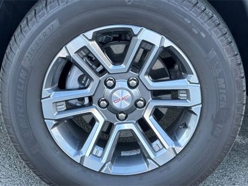 Used 2026 GMC Terrain Elevation image 26