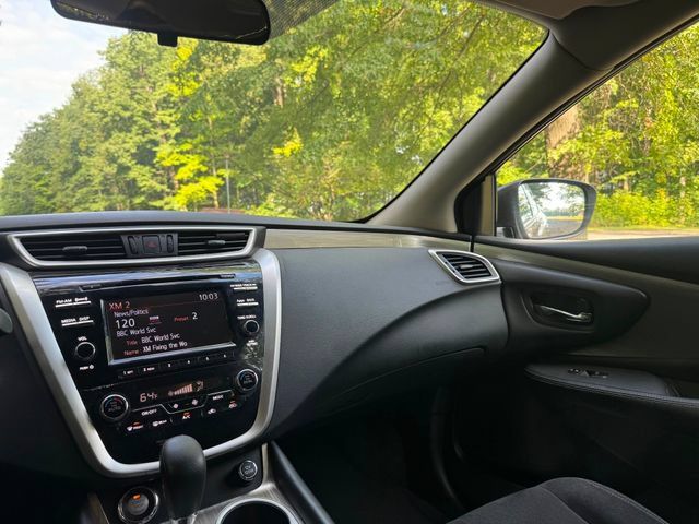 Used 2016 Nissan Murano S AWD/4WD image 10