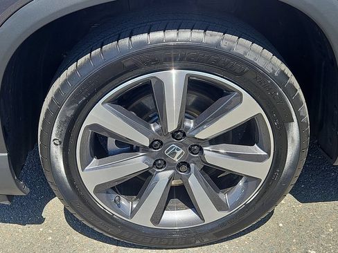 Certified 2023 Honda Pilot Elite image 7