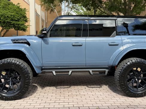 Used 2025 Ford Bronco Raptor AWD/4WD image 2