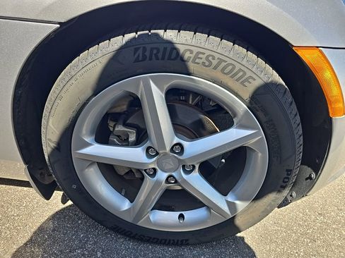 Used 2007 Saturn Sky w/ Premium Trim Pkg RWD image 17