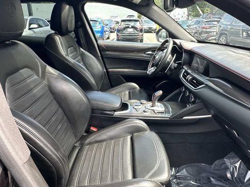 Used 2023 Alfa Romeo Stelvio Estrema AWD/4WD image 14