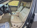 Used 2020 Jeep Grand Cherokee Overland image 2