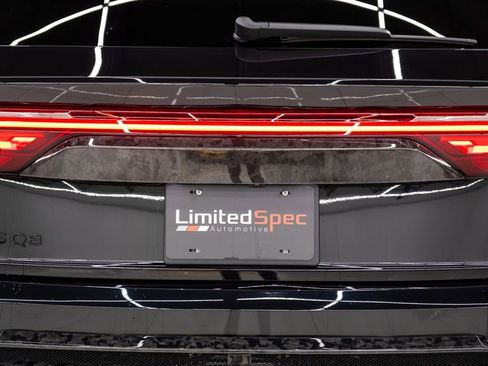 Used 2026 Audi RS Q8 performance image 32