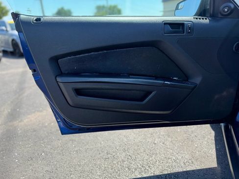 Used 2012 Ford Mustang Coupe RWD image 29