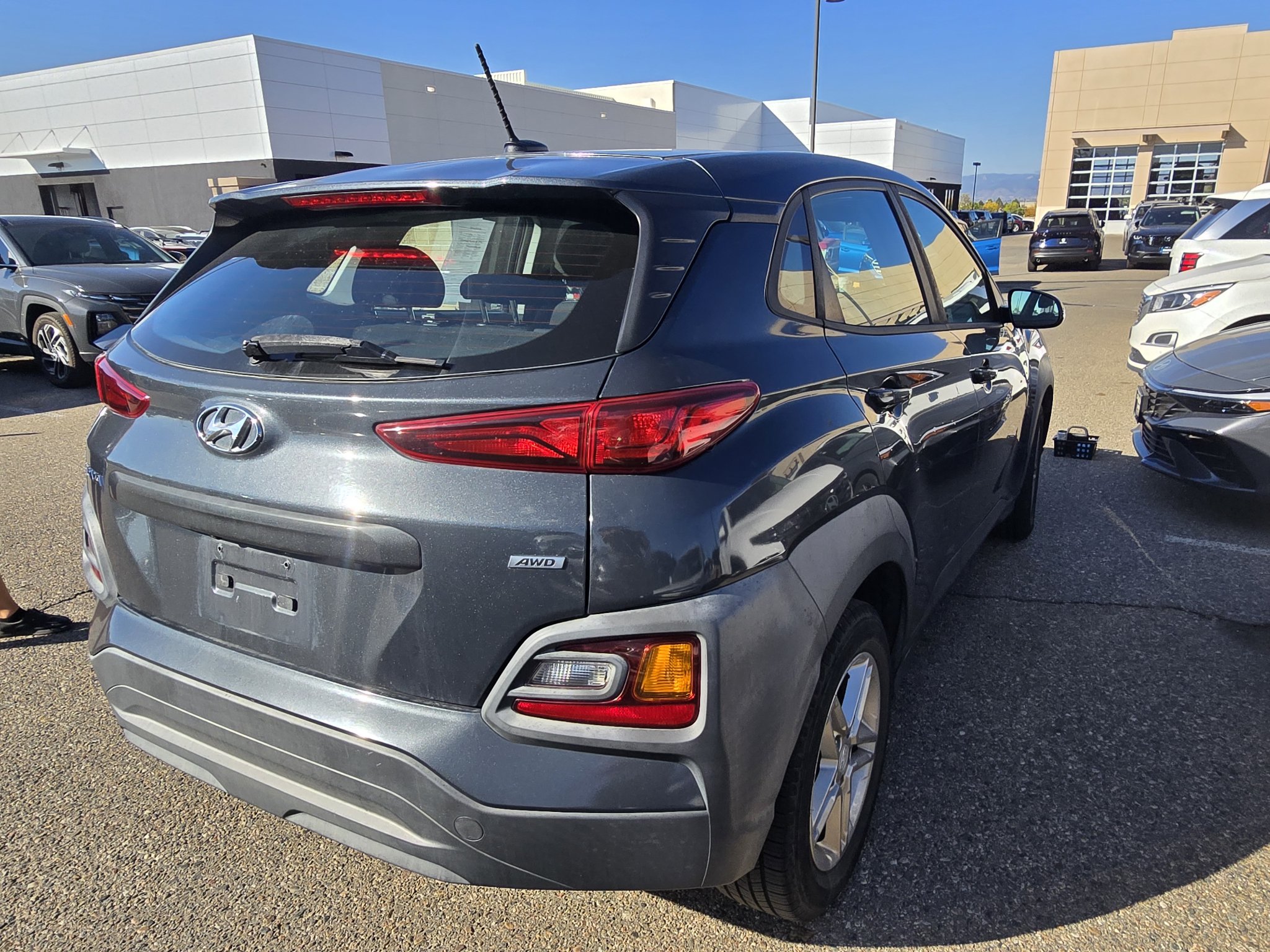 Used 2019 Hyundai Kona SE AWD/4WD image 6