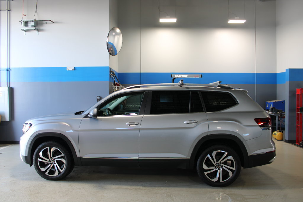 Used 2022 Volkswagen Atlas SEL AWD/4WD image 9