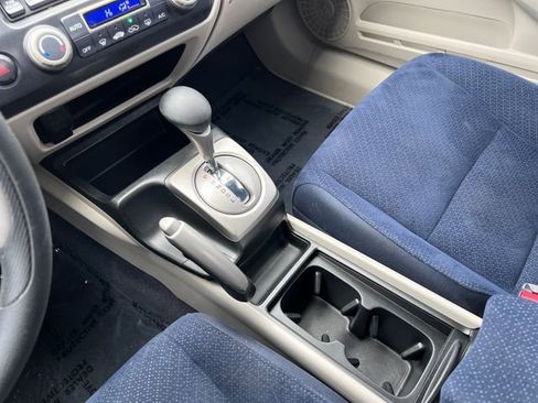 Used 2007 Honda Civic Hybrid Sedan image 25