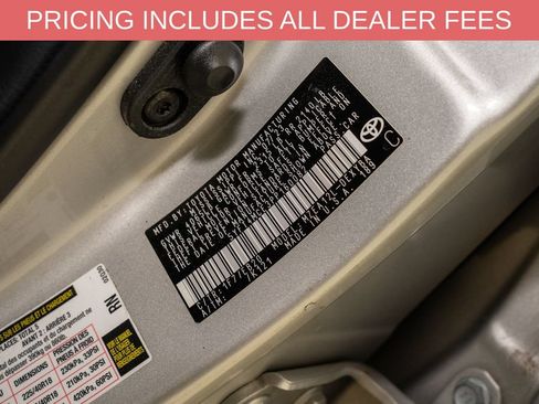 Used 2023 Toyota Corolla XSE FWD image 21