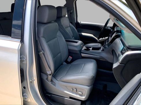 Used 2015 Chevrolet Tahoe LT RWD image 9