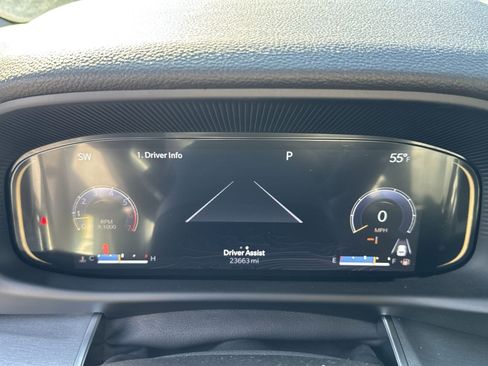 Used 2023 Jeep Wagoneer Series II w/ Convenience Group I image 23