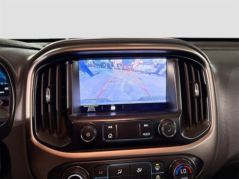 Used 2020 Chevrolet Colorado Z71 image 13