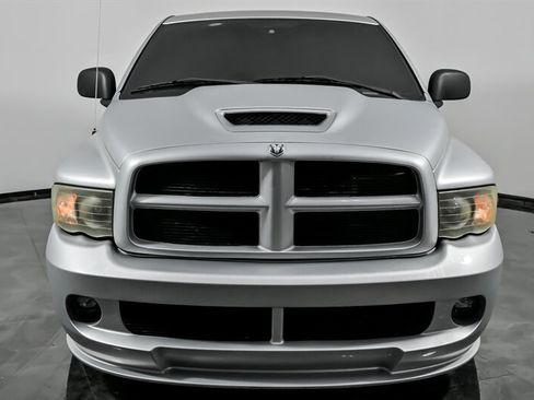 Used 2004 Dodge Ram 1500 Truck 2WD Regular Cab image 4