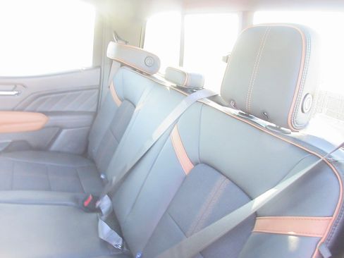 New 2026 GMC Canyon AT4 image 13