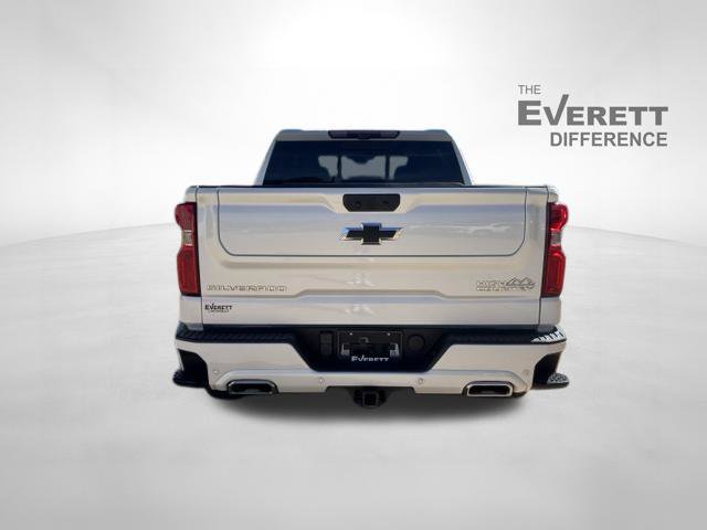 Used 2024 Chevrolet Silverado 1500 High Country AWD/4WD image 6