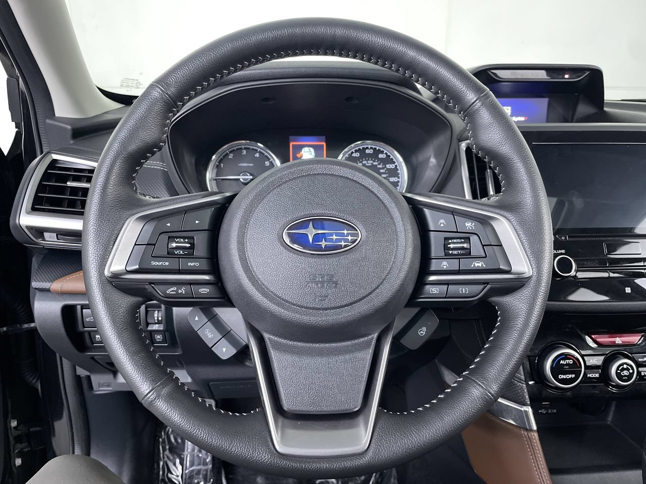 Used 2019 Subaru Forester Touring AWD/4WD image 14