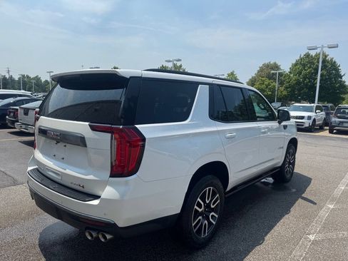 Used 2023 GMC Yukon AT4 w/ AT4 Premium Package AWD/4WD image 5
