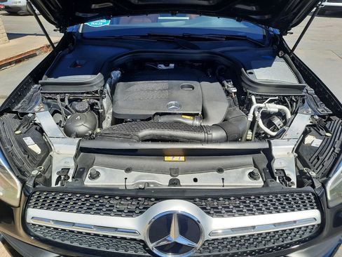 Used 2021 Mercedes-Benz GLC 300 4MATIC Coupe image 23