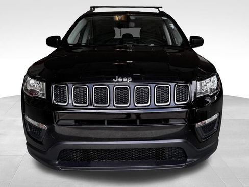 Used 2021 Jeep Compass Sport AWD/4WD image 2