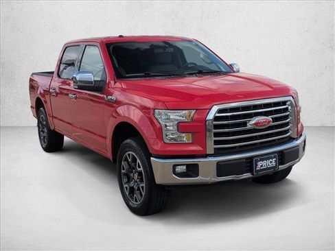 Used 2017 Ford F150 XLT w/ Equipment Group 302A Luxury RWD image 3