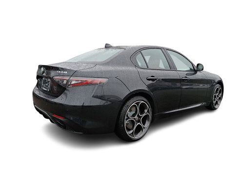 New 2026 Alfa Romeo Giulia AWD image 4