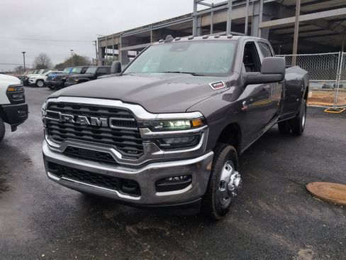 New 2026 RAM 3500 Tradesman w/ Chrome Appearance Group A image 4