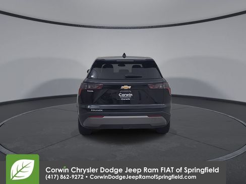 Used 2026 Chevrolet Equinox LT FWD image 13