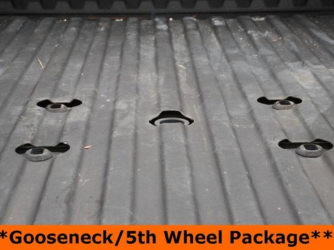 Used 2023 Chevrolet Silverado 3500 LTZ w/ LTZ Convenience Package image 6