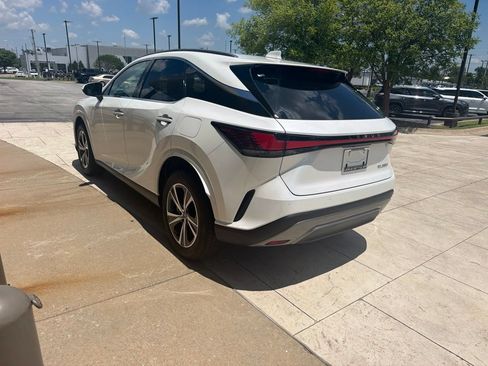 Used 2025 Lexus RX 350 Premium w/ Accessory Package (Z1) FWD image 4