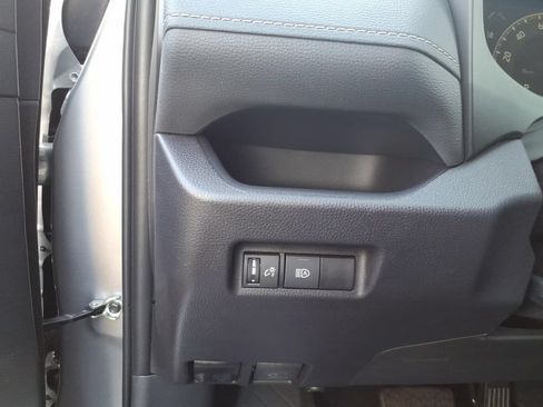 Used 2025 Toyota RAV4 LE FWD image 20