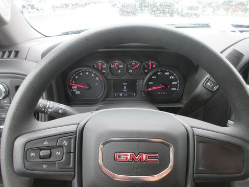 New 2026 GMC Sierra 1500 Pro w/ Pro Value Package AWD/4WD image 18