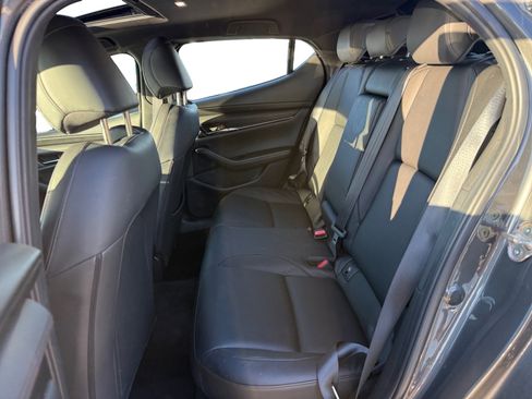 Used 2023 MAZDA MAZDA3 s image 16