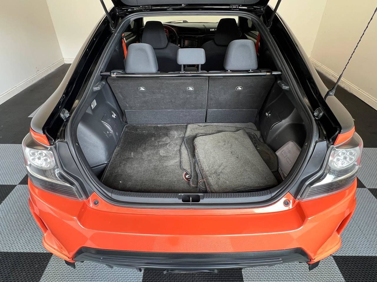 Used 2015 Scion tC FWD image 25