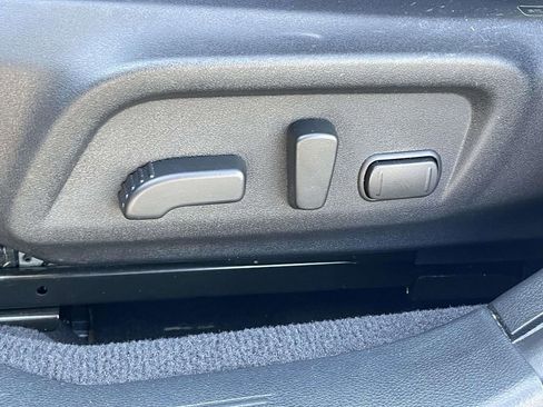 Used 2018 Subaru Outback 2.5i Premium image 7