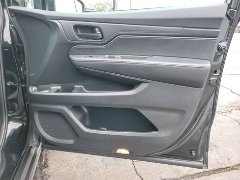 Used 2023 Honda Odyssey EX-L image 20