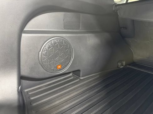 Used 2021 Toyota RAV4 XLE Premium AWD/4WD image 45