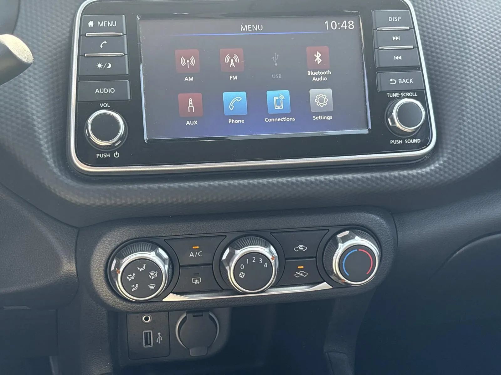 Used 2024 Nissan Kicks S FWD image 26