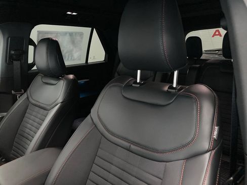 New 2026 Ford Explorer ST-Line w/ ST-Line Street Pack AWD/4WD image 30