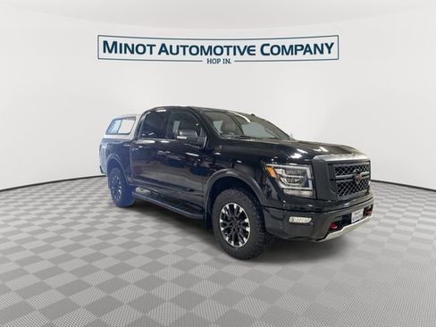 Used 2021 Nissan Titan PRO-4X w/ Pro-4x Convenience Package AWD/4WD image 2