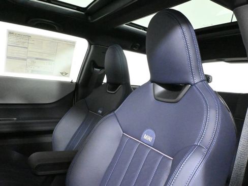 Used 2025 MINI Cooper S image 16