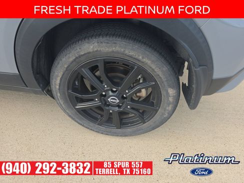 Used 2023 Nissan Kicks SR FWD image 10