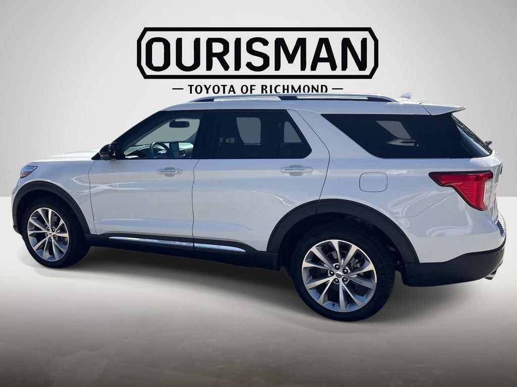 Used 2022 Ford Explorer Platinum w/ Equipment Group 601A AWD/4WD image 8