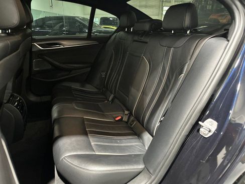 Used 2018 BMW 540i xDrive w/ M Sport Package AWD/4WD image 44